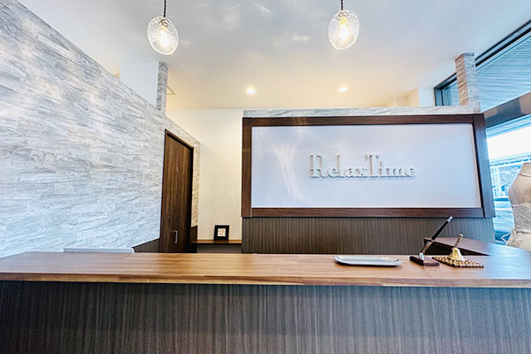 関西ブライダル三田店サロン風景2