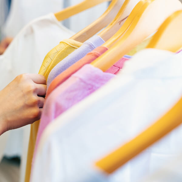 自分に自信をつけることが大切です。関西ブライダル三田店で自分磨きをしましょう。