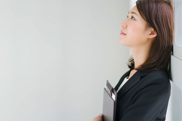 1年以内に結婚したい女性が「今すぐすべき事」と「やめる事」